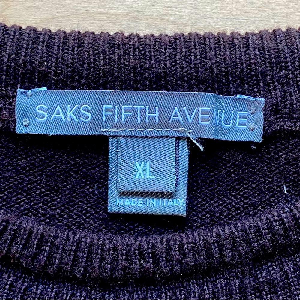 Saks fifth avenue men’s XL wool blend sweater